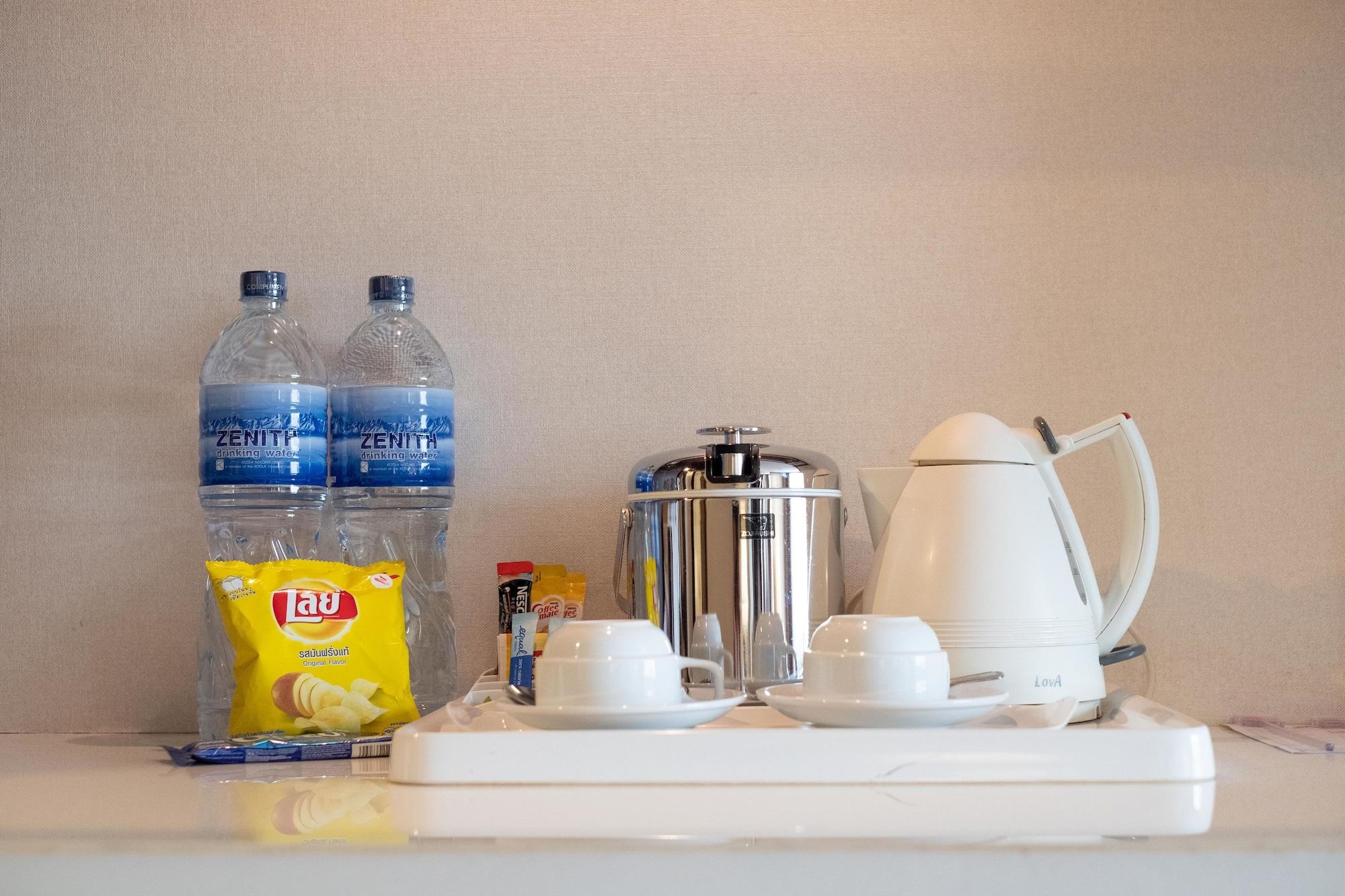Zenith Sukhumvit Hotel Bangkok Kültér fotó