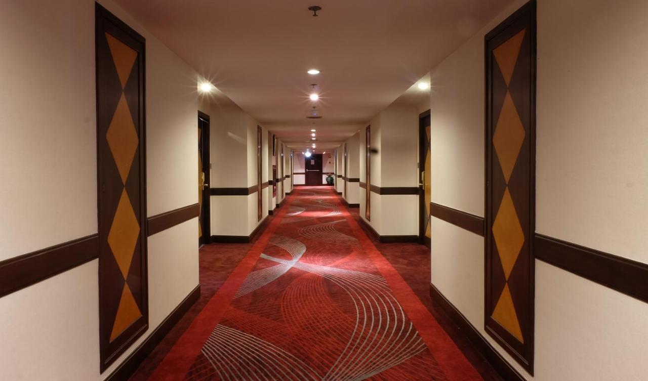 Zenith Sukhumvit Hotel Bangkok Kültér fotó