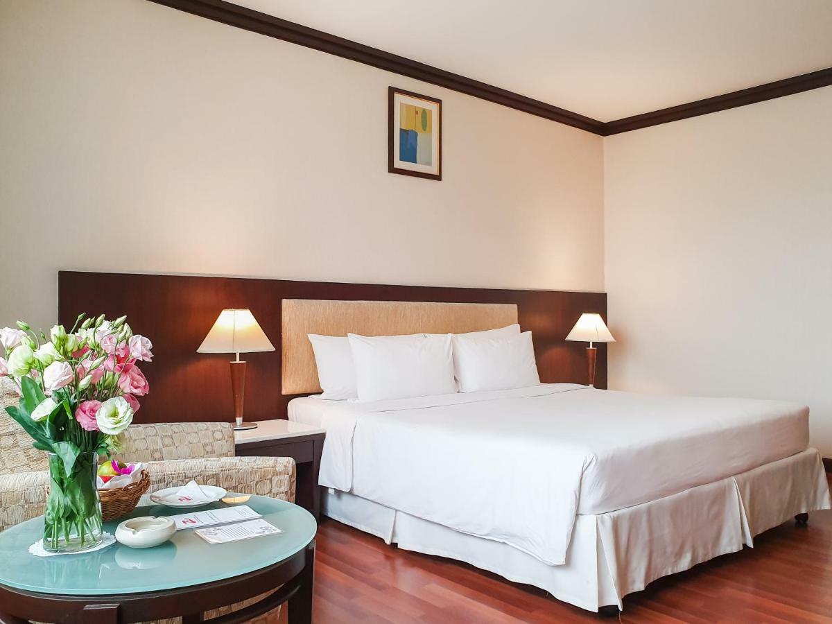 Zenith Sukhumvit Hotel Bangkok Kültér fotó